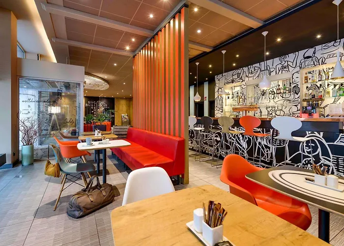 Ibis Alsterring Hotel 3*