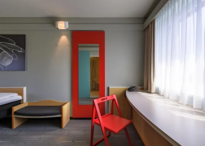 Ibis Alsterring Hotel 3*